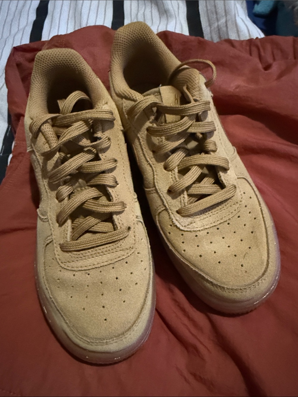 Women's Casual Suede Sneakers in Tan
